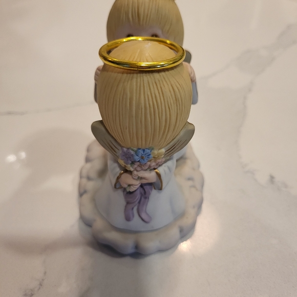 Porcelain Ornament - Picture 4 of 5